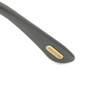 TOMFORD(������) TF136 ���� ���۶� �̹���3 - ���̺��� �߰���ǰ